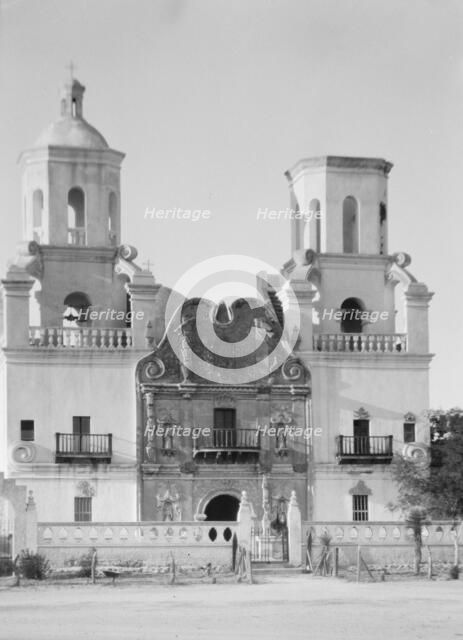 Travel views of the American Southwest, between 1899 and 1928. Creator: Arnold Genthe.
