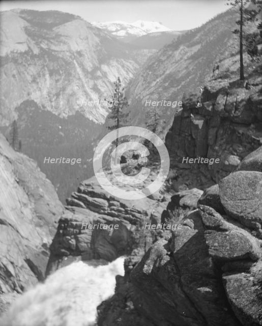 Travel views of Yosemite National Park, between 1903 and 1906. Creator: Arnold Genthe.