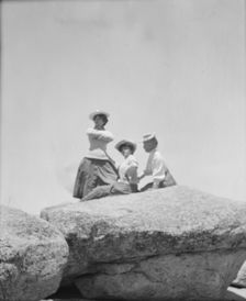 Travel views of Yosemite National Park, between 1903 and 1906. Creator: Arnold Genthe