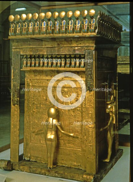 Treasure of Tutankhamun, canopic reliquary with four goddesses protecting the content.