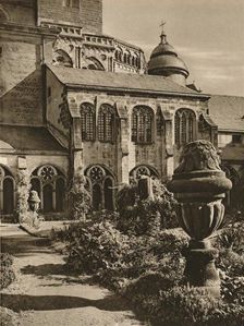 Trier. Cathedral-Cloister 1931. Artist: Kurt Hielscher