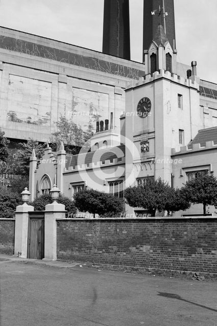 Trinity Hospital, Greenwich, London, c1945-c1965. Artist: SW Rawlings
