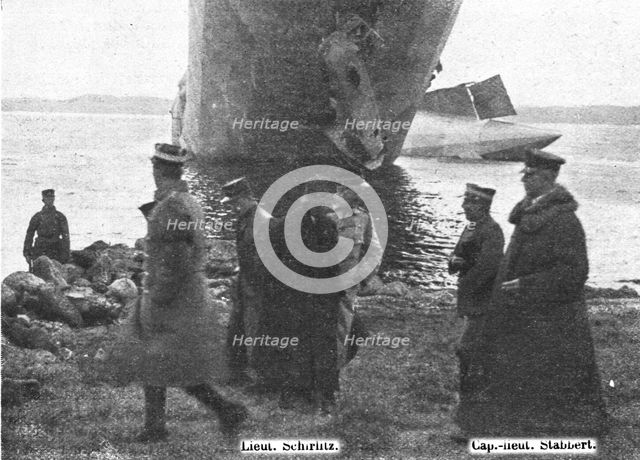 'Trois Zeppelins detruits en trois jours. Le "L20" dans un fjord de Norvege; Le capitaine..., 1916. Creator: Unknown.