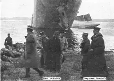 Trois Zeppelins detruits en trois jours. Le "L20" dans un fjord de Norvege; Le capitaine..., 1916. Creator: Unknown
