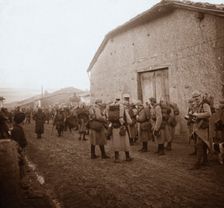 Troops with packs on backs, Somme, northern France, c1914-c1918