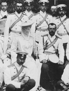 Tsar Nicholas II and Tsarina Alexandra Fyodorovna of Russia with a group of army officers, c1904