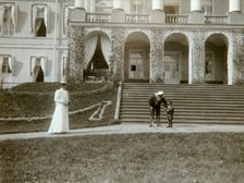 Tsarina Alexandra Fyodorovna with Tsarevich Alexei of Russia, c1907-c1910. Artist: K von Hahn