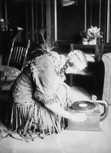 Tsianina, between c1915 and c1920. Creator: Bain News Service