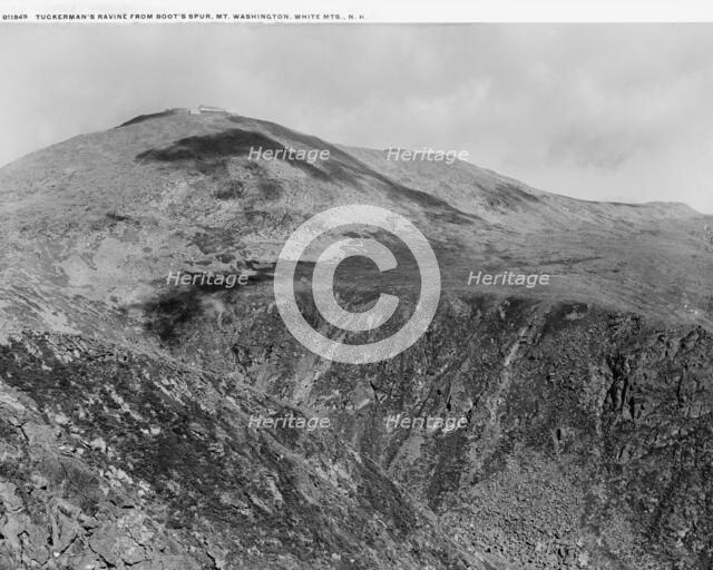 Tuckerman's Ravine from Boot's Spur, Mt. Washington, White Mts., N.H., between 1900 and 1906. Creator: Unknown.