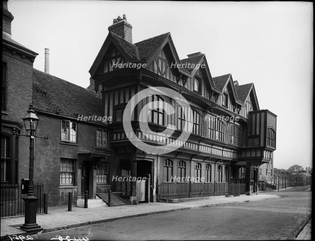 Tudor House, Bugle Street, Southampton, 1906. Creator: London Midland and Scottish Railway.