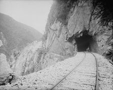 Tunnel 4, Temasopa [sic] Canon, between 1880 and 1897. Creator: William H. Jackson
