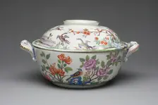 Tureen, Vienna, c. 1725. Creator: Du Paquier Porcelain Manufactory