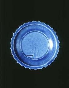 Turquoise lobed saucer, Late Ming dynasty, China, 16th century