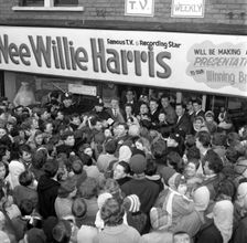 TV and recording star Wee Willie Harris visits South Yorkshire, 1958. Creator: Michael Walters