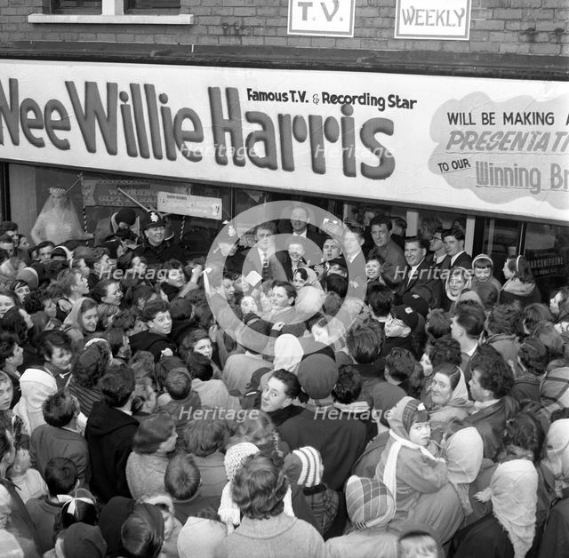 TV and recording star 'Wee Willie' Harris visits South Yorkshire, 1958. Creator: Michael Walters.