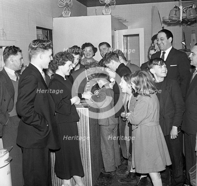 TV and recording star 'Wee Willie' Harris visits South Yorkshire, 1958. Creator: Michael Walters.