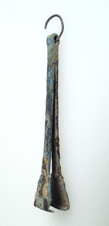 Tweezers, Frankish, 7th century. Creator: Unknown