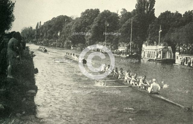 'Twice a year "bump" races take place on the Thames at Oxford', c1948. Creator: Unknown.