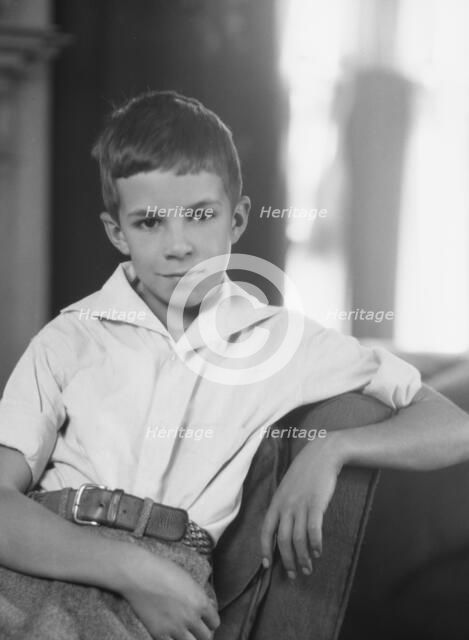 Twichell Mr., son of, portrait photograph, 1925 Nov. 19. Creator: Arnold Genthe.