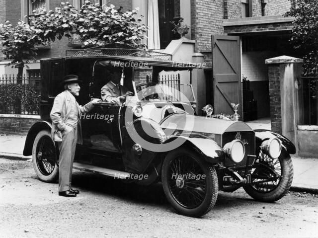 Two men with a 1913 Napier, c1913. Artist: Unknown