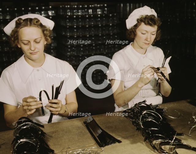 Two Navy wives, Eva Herzberg and Elve Burnham..., Glenview, Ill., 1942. Creator: Howard Hollem.