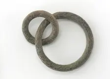 Two interlocked rings, Eastern Zhou dynasty, 5th-4th century BCE. Creator: Unknown