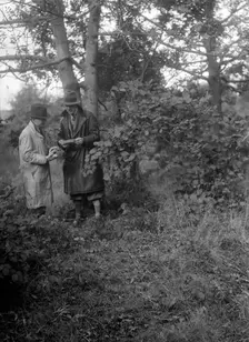 Two participants in the Bugatti Owners Club car treasure hunt, 25 October 1931. Artist: Bill Brunell
