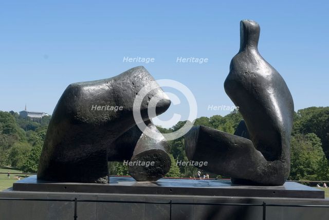 Two Piece Reclining Figure No.5, by Henry Moore, nr Kenwood House, London, England, 3/6/10.  Creator: Ethel Davies.