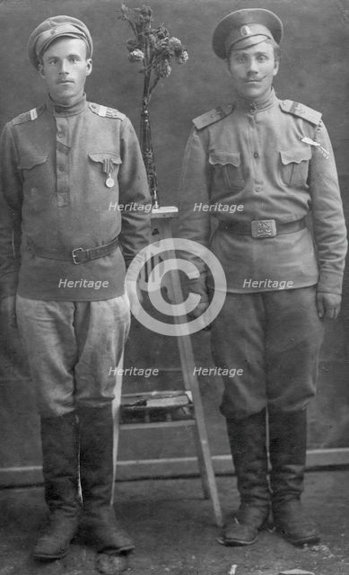 Two unknown soldiers., early 20th century. Creator: B. Gusak.