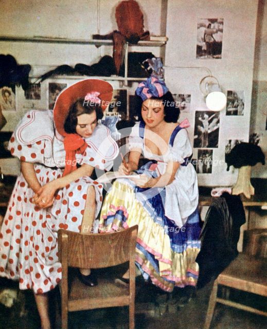 Two women from the light opera Like One Time in May, by Walter Kollo, Berlin, 1943. Artist: Unknown