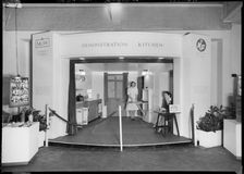 Two women in a demonstration kitchen, 1946. Creator: Ministry of Works