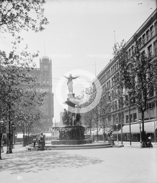 Tyler-Davidson Fountain, Cincinnati, Ohio, between 1900 and 1906. Creator: Unknown.