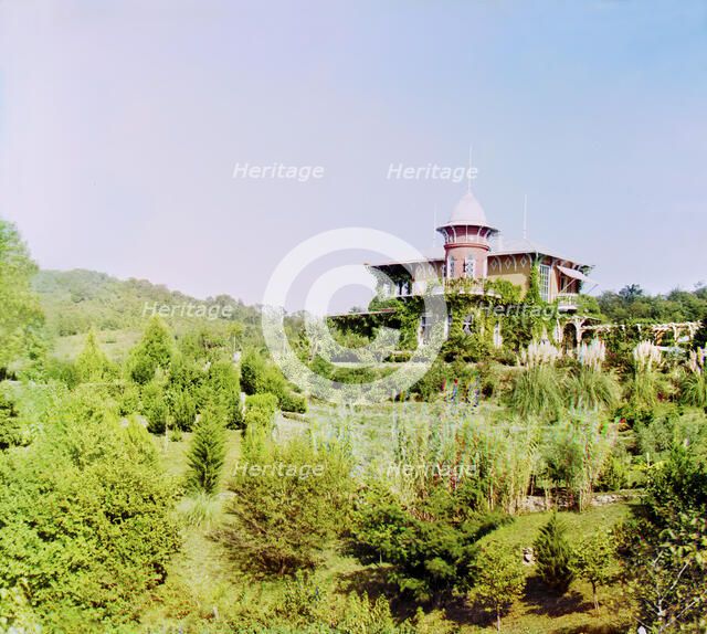 Type of dacha on a cultivated lot, between 1905 and 1915. Creator: Sergey Mikhaylovich Prokudin-Gorsky.