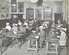 Typewriting class for women, Blackheath Road Evening Institute, London, 1914