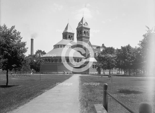 U. of M[ichigan], Ann Arbor, Library, between 1880 and 1901. Creator: Unknown.