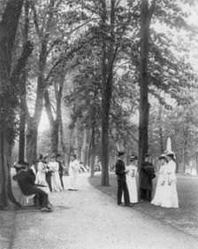 U.S. Naval Academy, Annapolis, Md. 1902?: midshipmen and visitors on grounds, (1902?). Creator: Frances Benjamin Johnston
