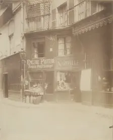 Un Coin de la Rue Sauval au No. 2, between late 19th and early 20th century. Creator: Eugene Atget