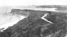'Un aspect de la cote australienne dans la Nouvelle-Galles du sud; Les Terres Du Pacifique 1914. Creator: Unknown