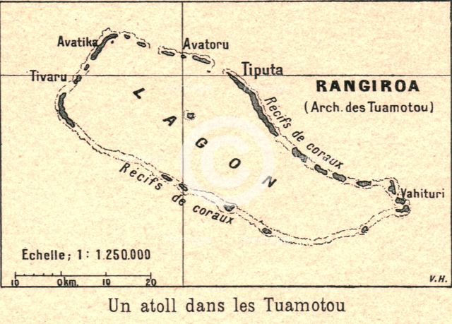 ''Un atoll dans les Tuamotou; Les Terres Du Pacifique', 1914. Creator: Unknown.