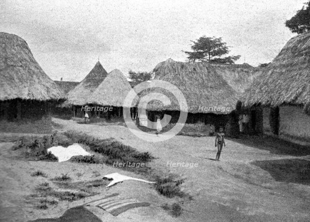 ''Un village dans le Sierra Leone; L'Ouest Africain', 1914. Creator: Unknown.