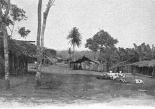 'Un village pahouin; L'Ouest Africain 1914. Creator: Unknown