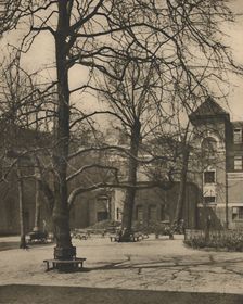 Under the Elms in the Courtyard of Middlesex Hospital c1935. Creator: Joel