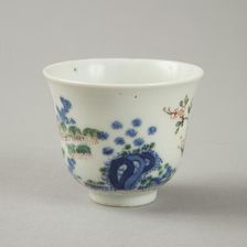 Underglaze blue month cup with polychrome enamelled decoration, second half of 19th century