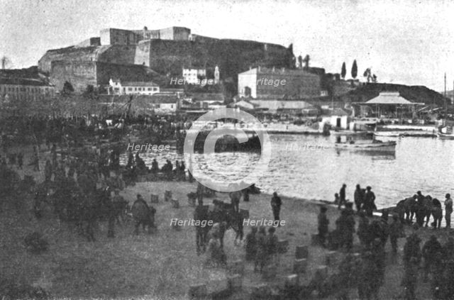 'Une base Allemande en Adriatique: L'occupation de Corfou; Le matin du 11 janvier...', 1916. Creator: Unknown.