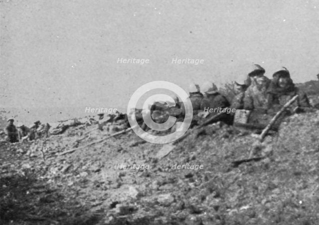 'Une semaine de combats sur la rive gauche de la Meuse; 12 mars. --Nos soldats..., 1916. Creator: Unknown.