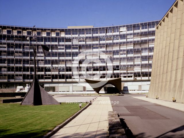 UNESCO building in Paris, designed by Bernhard Breuer and Zehrfuss Marcer in collaboration with P…