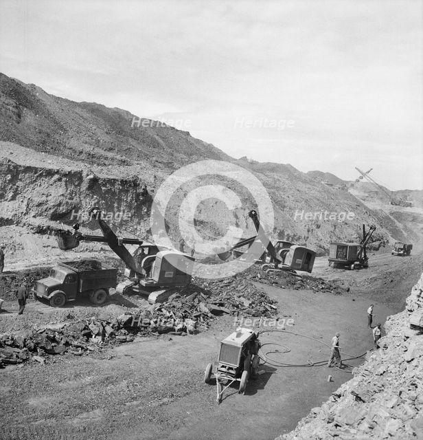 Unidentified opencast coal mine with Laing excavators extracting coal, 19/07/1948. Creator: John Laing plc.