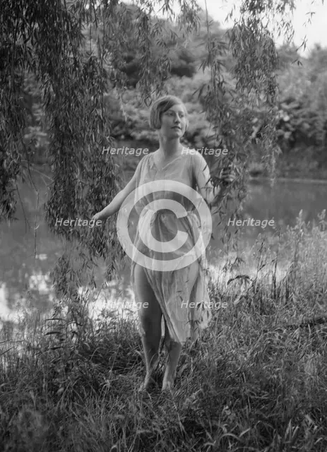 Unidentified dancer, possibly an Elizabeth Duncan dancer, between 1911 and 1942. Creator: Arnold Genthe.