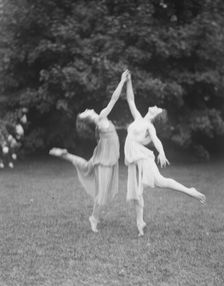 Unidentified dancers, possibly Elizabeth Duncan dancers, between 1911 and 1942. Creator: Arnold Genthe