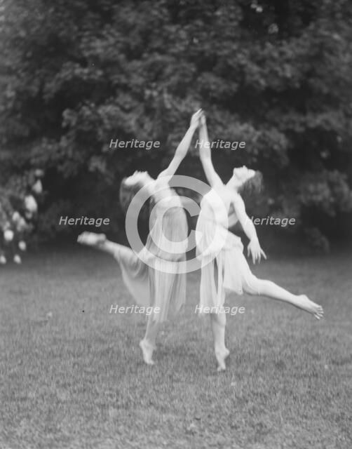 Unidentified dancers, possibly Elizabeth Duncan dancers, between 1911 and 1942. Creator: Arnold Genthe.